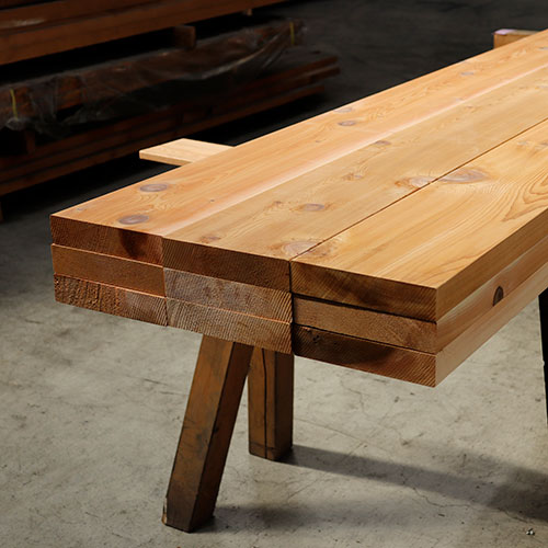 【取寄商品】ウエスタンレッドシダー（米杉） ウッドデッキ材 2x8 節付 40x183x4250mm
