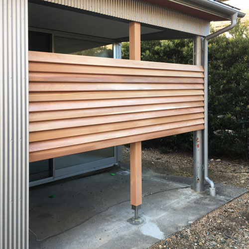 ウエスタンレッドシダー フェンス材 1x4 施工写真